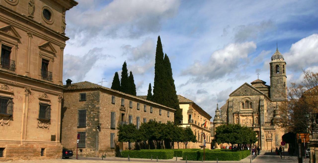 La Casa Del Alfarero - Premio Andalucia De Artesania Villa Úbeda Exterior foto