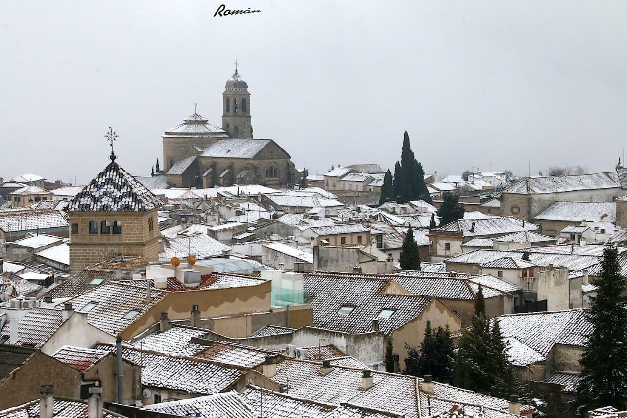 La Casa Del Alfarero - Premio Andalucia De Artesania Villa Úbeda Exterior foto
